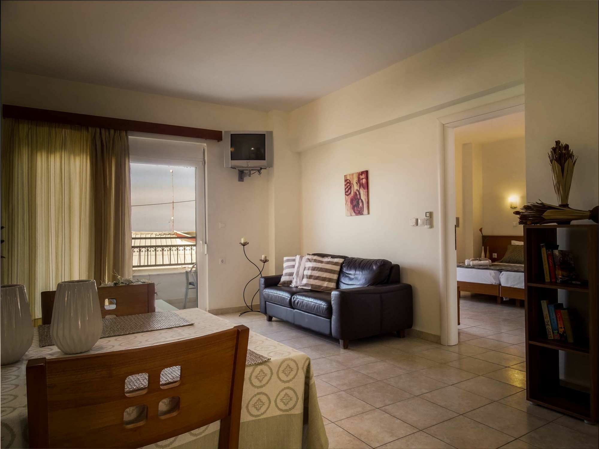 Tsambikos Apts Appartement